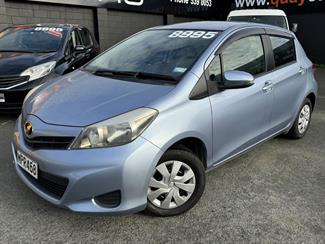 2013 Toyota Vitz - Thumbnail