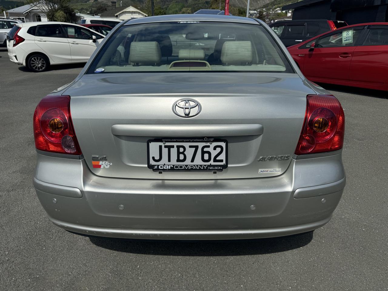 2005 Toyota Avensis